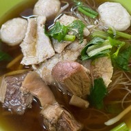 ก๋วยเตี๋ยววัดฉิม ก๋วยเตี๋ยวลูกชิ้นปลา ลูกชิ้นหมู บางแวก69