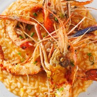 La Friandise Restaurant and Cafe  -