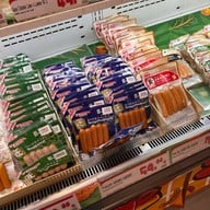 Don Don Donki - Thaniya Silom