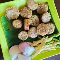 หลู้ลำ รอบเวียง