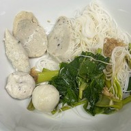 เมนูของร้าน บะหมี่60ปี บะหมี่ 60 ปี ถนนกาญจนา