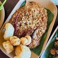 หลู้ลำ รอบเวียง