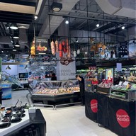 Gourmet Market เดอะพรอมานาด