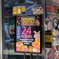 Don Don Donki - Thaniya Silom