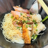เมนูของร้าน บะหมี่60ปี บะหมี่ 60 ปี ถนนกาญจนา