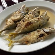 ครัวปลาทู (ทิดอ้วน) บางแสน