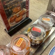 Apollo duck อพอลโล่ดั๊ก 👍 🍤🦆ข้าวหน้าเป็ด บะหมี่เกี๊ยวกุ้ง ข้าวหน้าไก่ หมูกรอบอร่อย ชานมฮ่องกง เป็ดย่างฮ่องกง หมูแดง roast duck bbq pork wonton mee หมูกรอบฮ่องกง เป็ดย่างโฟว์ซีซั่น บะหมี่เกี๊ยว สาทร