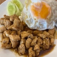 ร้านจันทร์ฉายสเต็ก&คาเฟ่ โรบินสัน