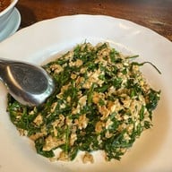 เมนูของร้าน ต๋อง เต็ม โต๊ะ นิมมานเหมินท์ ซอย 13