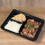 คุ้มสึ ข้าวหน้าเนื้อ เพชรเกษม 69