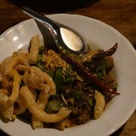 เมนูของร้าน ต๋อง เต็ม โต๊ะ นิมมานเหมินท์ ซอย 13