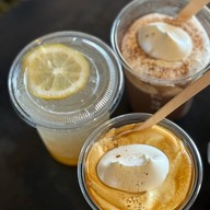 เมนูของร้าน Lot Of Taste