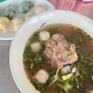 ก๋วยเตี๋ยวปากหม้อบาทเดียว  บางคล้า (ข้างกรมที่ดิน)