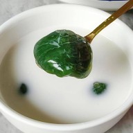 เมนูของร้าน หยกสด ขนมไทยใบเตย อ้อมน้อย