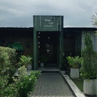 8Sixteen Cafe ถนนศรีเกษม20