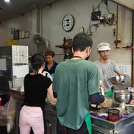 ก๋วยจั๊บมิสเตอร์โจ ถนนจันทน์