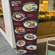 Smith & Co. Megabangna