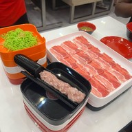 สุกี้ตี๋น้อย โรบินสัน บ่อวิน