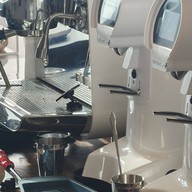 Frank's Coffee (ร้านกาแฟแฟรงซ์) คลอง 4