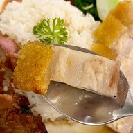 Roam's Roast โรมโรสท์