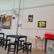 บรรยากาศ ก็เพราะกะเพรา หนองแขม