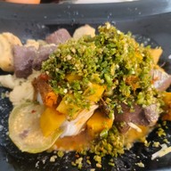 บาร์ขนมจีนบุฟเฟ่ต์ ถนนกาญจนาภิเษก