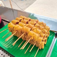 ลูกชิ้น ใจแอ้น ปลาระเบิด(ข้างเซเว่นตรงข้ามสวนนก)