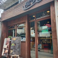 On The Roast วิภาวดี22 ซอยวิภาวดี 22