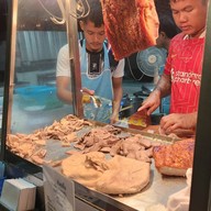 เมนูของร้าน โจ๊กดินแดง ก๋วยจั๊บน้ำใส