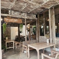 Wood Cafe ลาดพร้าววังหิน 48