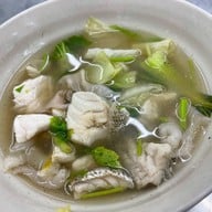 เมนูของร้าน เฮียหวาน ข้าวต้มปลา สาทร