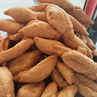 ลูกชิ้น ใจแอ้น ปลาระเบิด(ข้างเซเว่นตรงข้ามสวนนก)