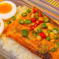 ข้าวหมูทอด ข้าวเนื้อทอด⚡ food court ตลาดไท