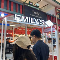 Emily's เส้นหมี่ไก่ฉีก Emily’s เส้นหมี่ไก่ฉีก