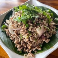 เมนูของร้าน เรือนไทยกุ้งเผา วัดเชิงเลน