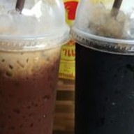 หอมหวลกาแฟโบราณ น้ำชง กาแฟคั่วเข้มข้น โอเลี้ยง ชาเย็น -