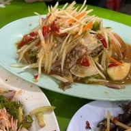 เมนูของร้าน ส้มตำสะพานลอย