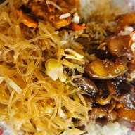 ร้านแกงใต้ลุงแสง คู้บอน26 สาขา2