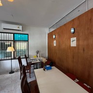 ร้านอาหารหอมลินดา -