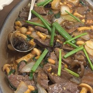 Thai 47 Helpin Branch