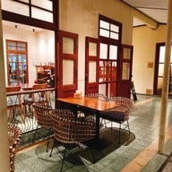 บรรยากาศ พริกหยวก Prik-Yuak Thai Cuisine พญาไท