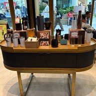 บรรยากาศ Starbucks Central Rama2-1st fl.