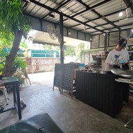 บรรยากาศ สหายสายเนื้อ