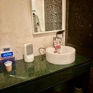 Moonleaf Massage Bangkok Mediplex