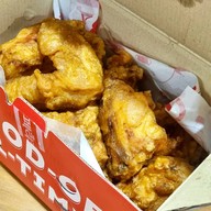 Pelicana : เพลิคาน่า สาขาเดอะมอลล์ไลฟ์สโตร์ ท่าพระ