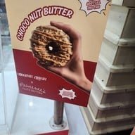 Doughnut Library - Sukhumvit 77