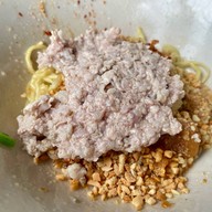 ก๋วยเตี๋ยว เจ๊ไพ