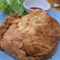 ข้าวต้มหัวปลาฝาแฝด ขุนกระทิง