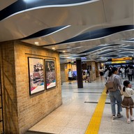 บรรยากาศ Kobe-Sannomiya Station