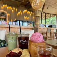Rim Lay Cafe & Bar